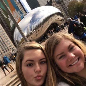 Meet your Posher, Mckenzie